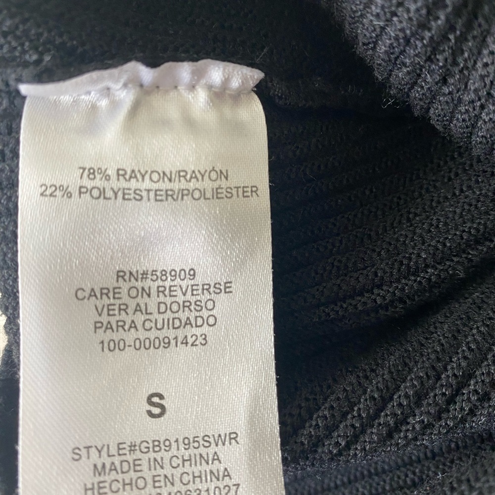 GB Black Ribbed Knit Top Small black - Picture 4 of 4